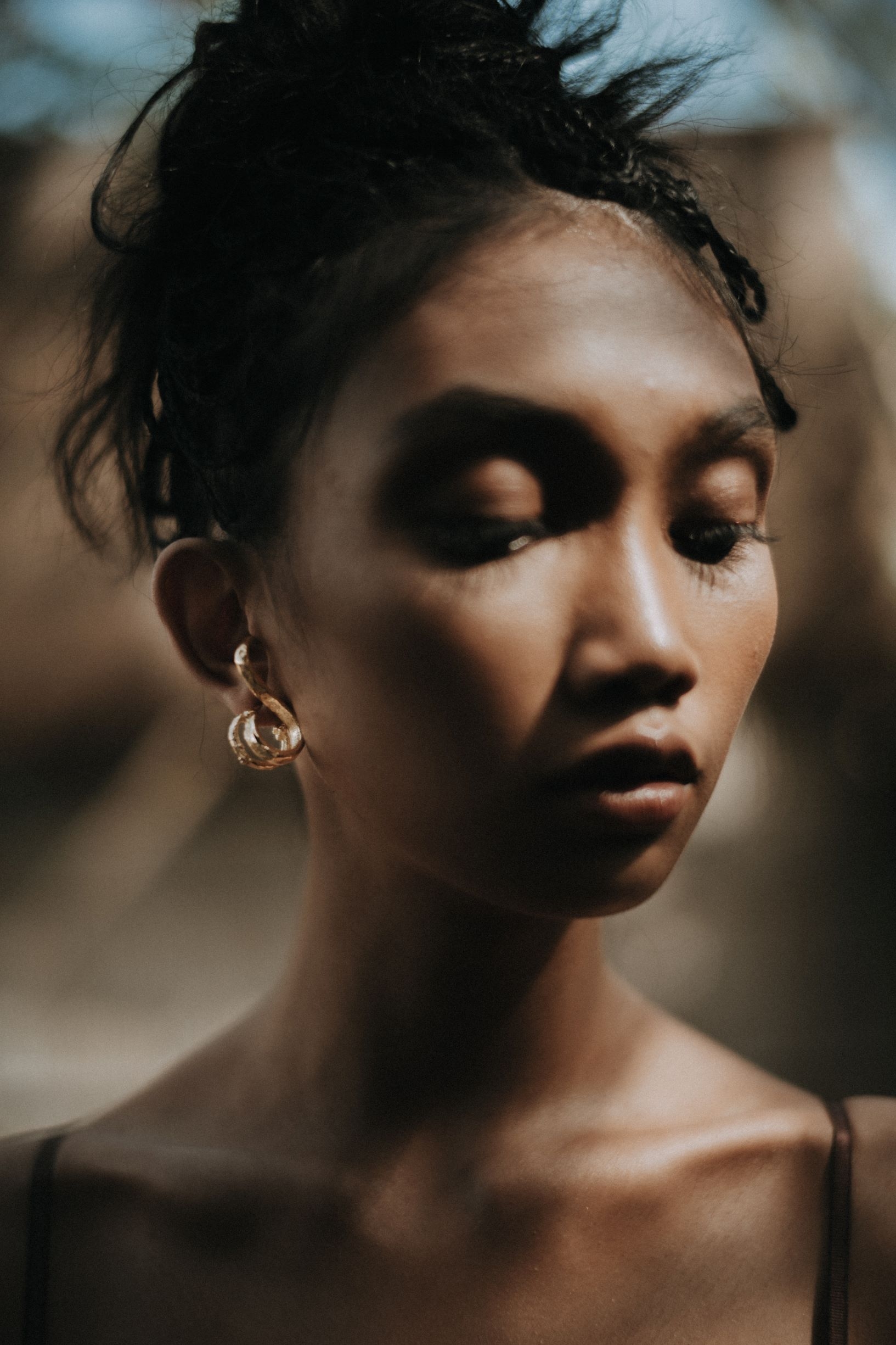 GOLD AMA EARRINGS