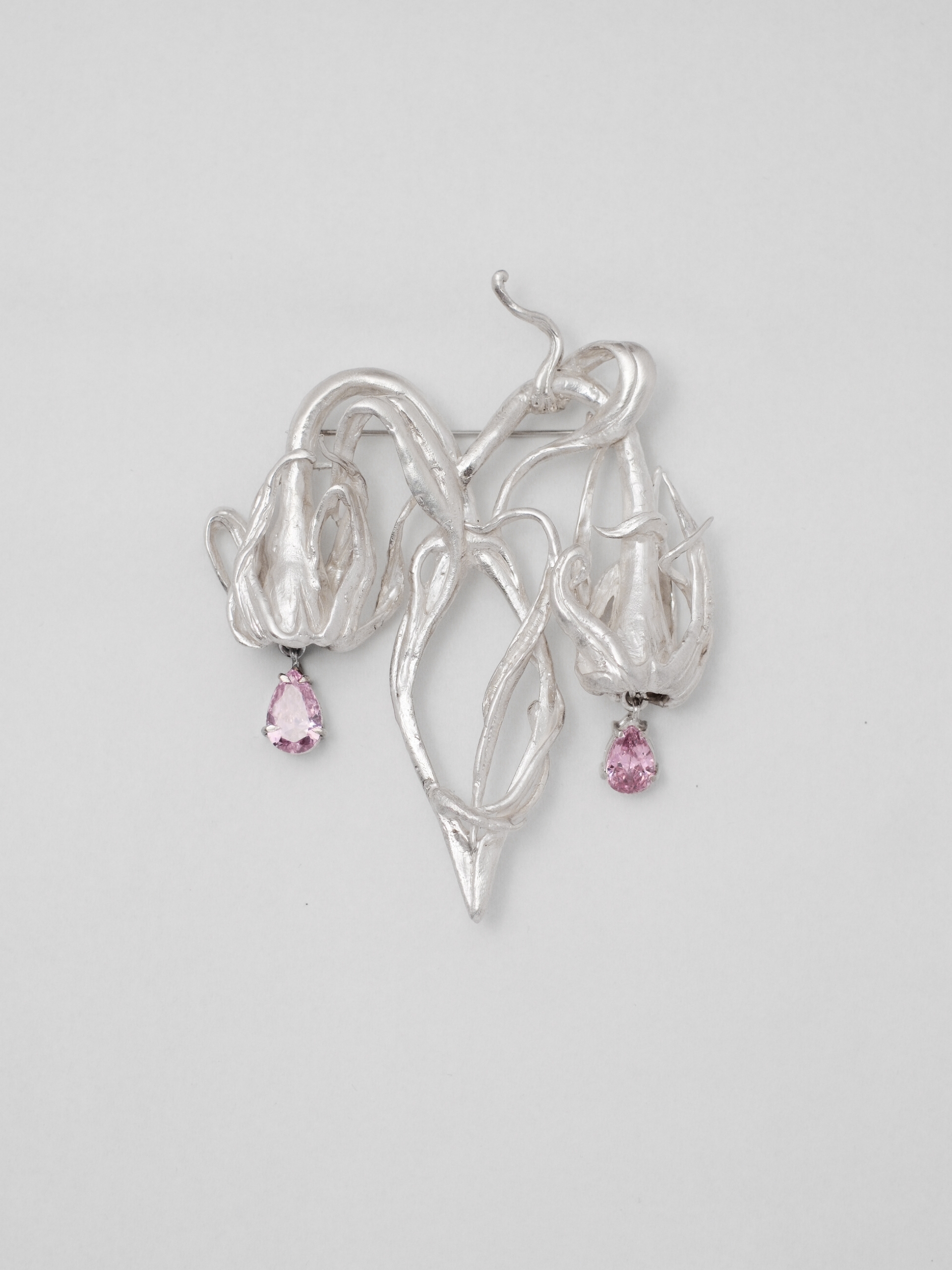 AVELYN BROOCH