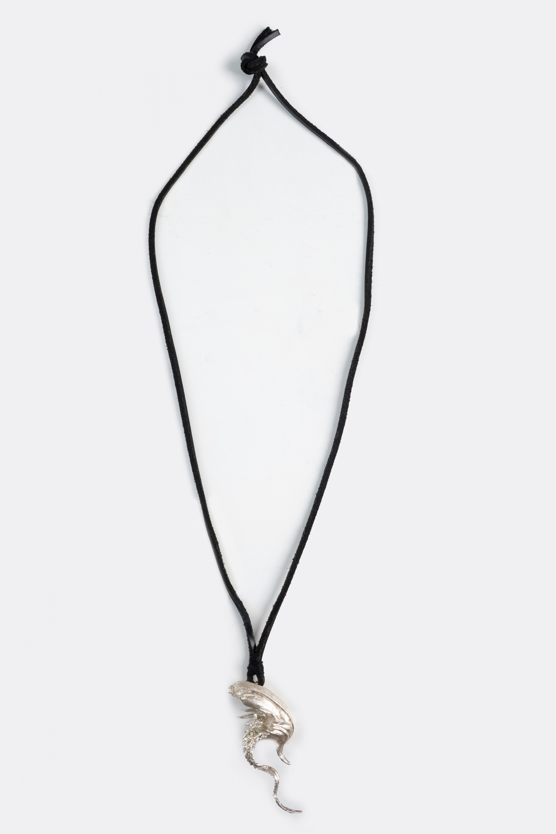 MAHIJA X AP SILVER NECKLACE