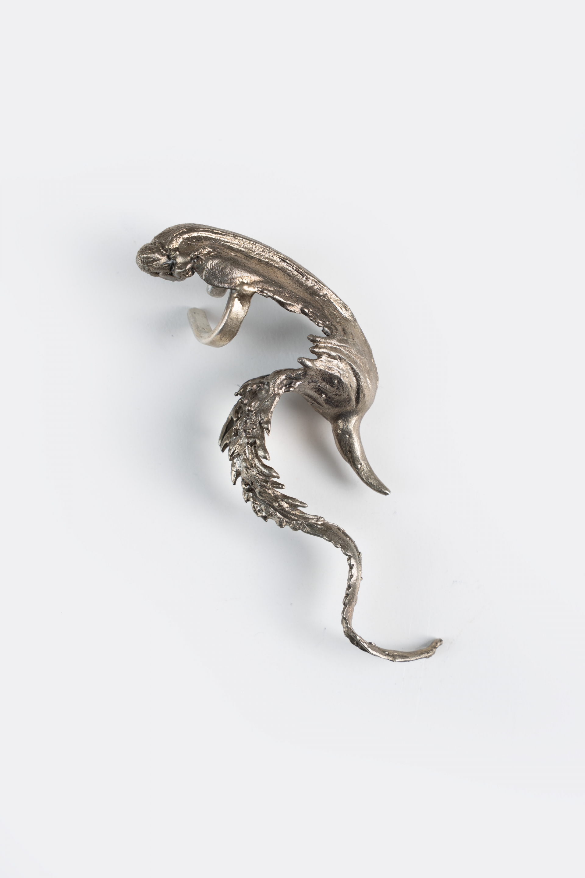 MAHIJA X AP ALPACA EARCUFF
